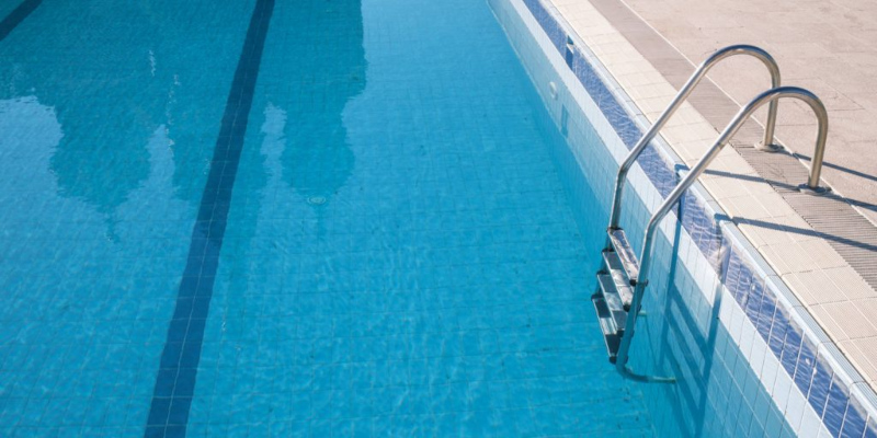 Underwater Pool Patch in Garland, Texas