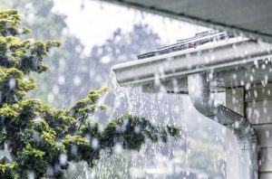 Understanding the Relationship Between Roofs & Gutters