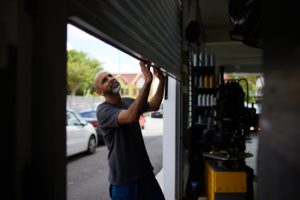 Three Hints to Schedule Garage Door Repair Services